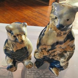 Glass polar bears